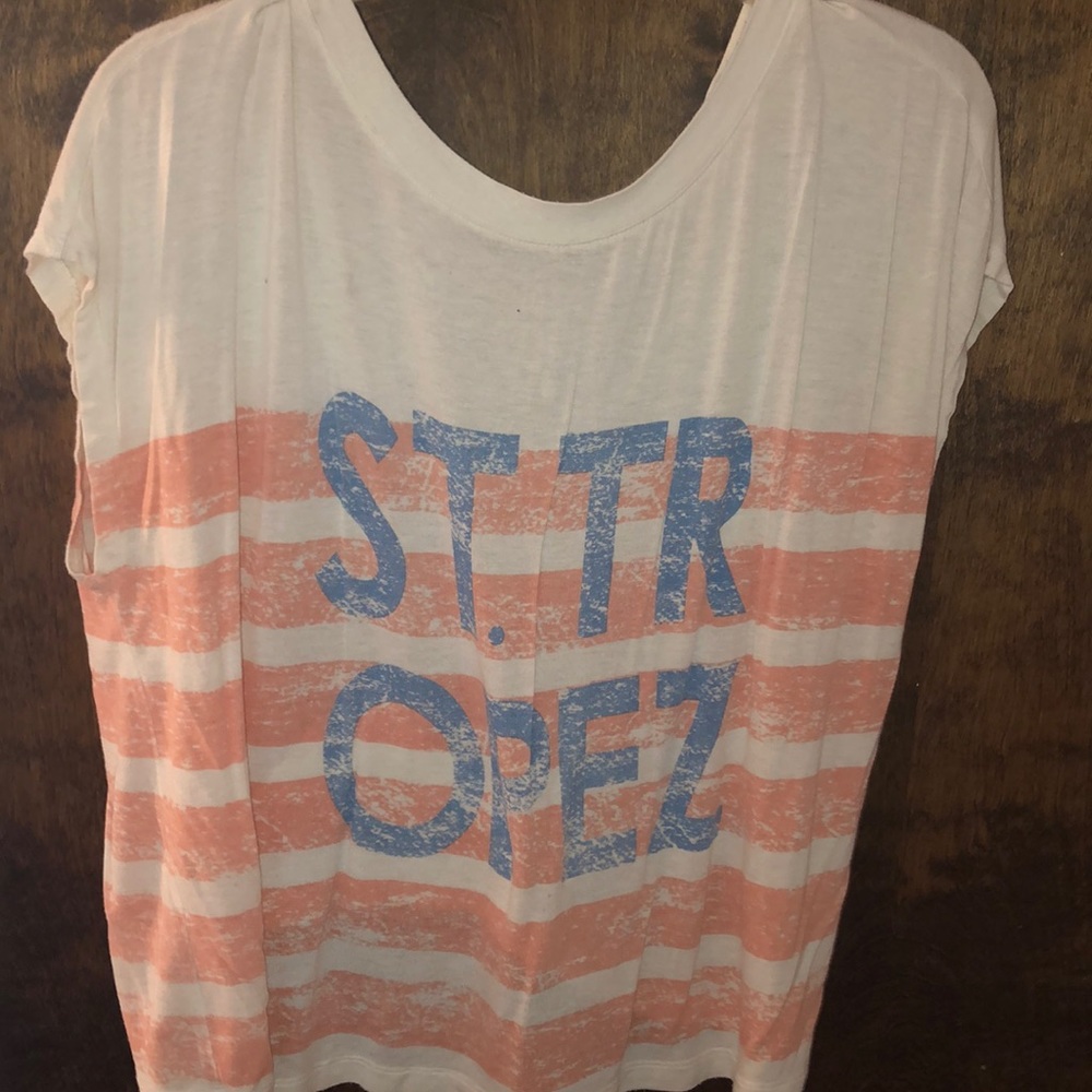 White with design t-shirt